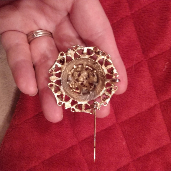 Vtg BSK Brooch Faux Pearl Turquoise Stones Round Shape Estate Find - Picture 8 of 13